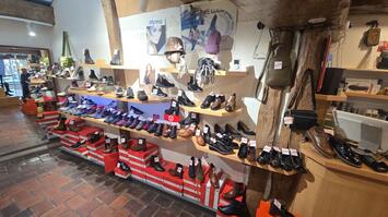 Vente - Chaussures - Eure-et-Loir (28)-photo-2