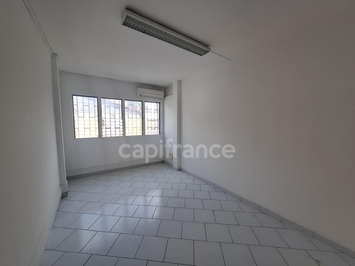 Location Bureau - Martinique (972)-photo-3