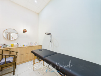 Vente - Esthétique - Hautecour (73600)-photo-3