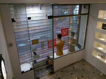 Vente de murs de boutique - Perpignan (66000)-photo-3