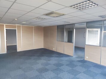 Location Bureau - Loire-Atlantique (44)-photo-3