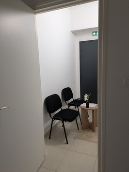 Location Local Commercial - Bourgoin-Jallieu (38300)-photo-3