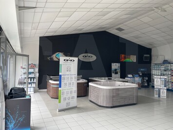 Location Local Commercial - Vannes (56000)-photo-2