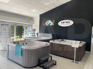 Location Local Commercial - Vannes (56000)-photo-3
