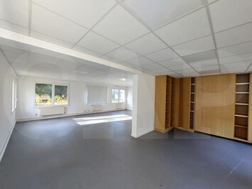 Vente Bureau - Saint-Nolff (56250)