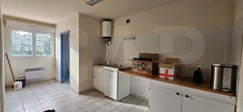 Location Entrepôt / Local d'activités - La Mézière (35520)-photo-4