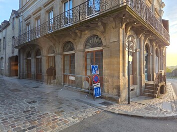 Vente de murs de boutique - Dinan (22100)