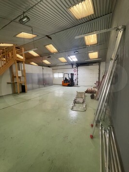 Location Entrepôt / Local d'activités - Lanester (56600)-photo-2
