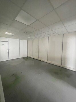Location Entrepôt / Local d'activités - Lanester (56600)-photo-4