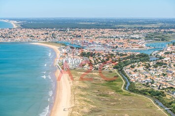 Location Local Commercial - Saint-Gilles-Croix-de-Vie (85800)-photo-4