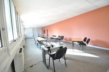 Location Bureau - Loiret (45)-photo-3