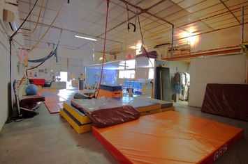 Vente Entrepôt / Local d'activités - Terrasson-Lavilledieu (24120)