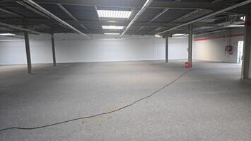 Location Local Commercial - Eure-et-Loir (28)-photo-3