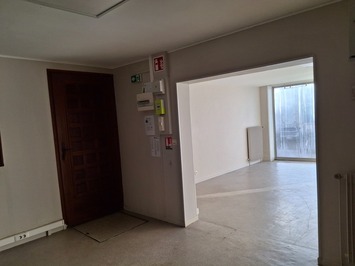 Location Bureau - Haute-Marne (52)-photo-2