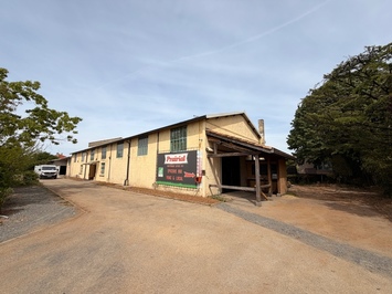 Location Local Commercial - Vaulx-en-Velin (69120)-photo-1