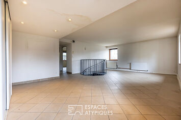 Vente de murs de boutique - Ecole-Valentin (25480)-photo-2