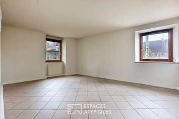Vente de murs de boutique - Ecole-Valentin (25480)-photo-4