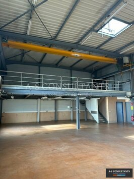 Location Entrepôt / Local d'activités - La Roche-sur-Foron (74800)-photo-2