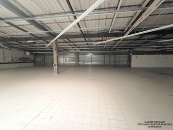 Vente de murs de boutique - Vierzon (18100)