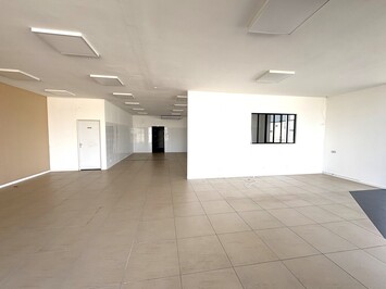 Vente de murs de boutique - Montelimar (26200)-photo-3