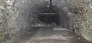 Vente de murs de boutique - Arbois (39600)-photo-2