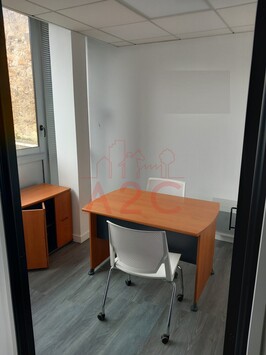 Location Bureau - La Roche-sur-Yon (85000)-photo-3