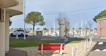 Vente de murs de boutique - Arcachon (33120)-photo-2