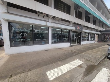 Location Local Commercial - Guyane (973)-photo-2