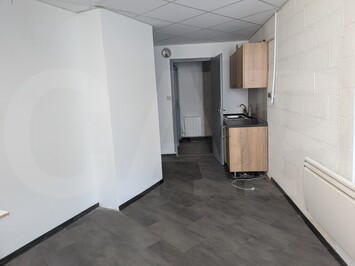 Location Local Commercial - Saint-Thuriau (56300)-photo-3