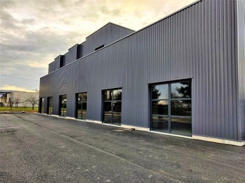 Location Local Commercial - Saint-Cyr-sur-Loire (37540)-photo-4