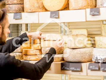 Vente - Fromagerie - Superette - La Clusaz (74220)