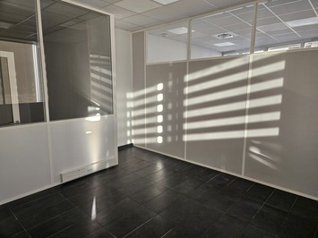 Location Bureau - Agen (47000)-photo-2