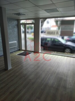 Location Local Commercial - La Roche-sur-Yon (85000)-photo-3