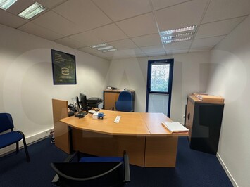 Vente Bureau - Saint-Brieuc (22000)-photo-4