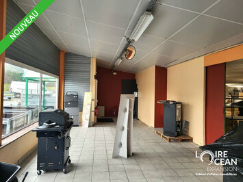 Vente - Bricolage - Saint-Hilaire-de-Chaléons (44680)-photo-3