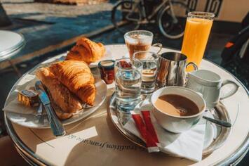 Vente - Salon de thé - Boulangerie - Pâtisserie - Traiteur - Ain (01)