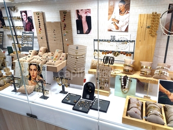 Vente - Bijouterie - Horlogerie - Aigues-Mortes (30220)-photo-1