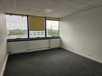 Location Bureau - Cergy (95000)