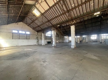 Location Entrepôt / Local d'activités - Tarbes (65000)
