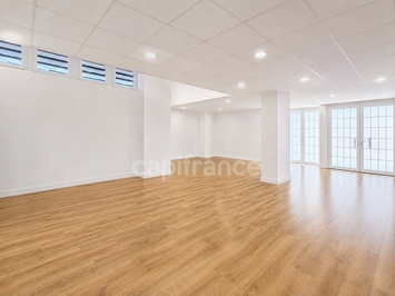 Location Local Commercial - Annemasse (74100)-photo-2