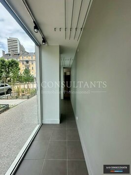 Location Local Commercial - Chambery (73000)-photo-4