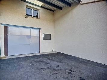 Location Entrepôt / Local d'activités - Biol (38690)-photo-3