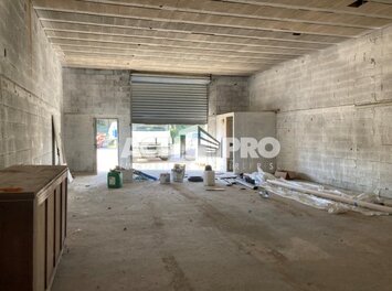 Location Entrepôt / Local d'activités - Saint-Laurent-de-la-Salanque (66250)