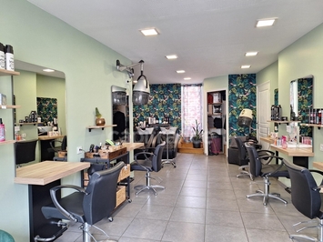 Vente - Salon de coiffure - Mayenne (53100)-photo-3