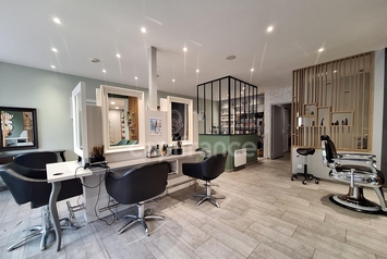 Vente - Salon de coiffure - Cossé-le-Vivien (53230)