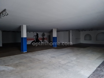 Location Local Commercial - Orgeval (78630)-photo-3