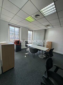 Location Bureau - Marseille 6ème (13006)-photo-4