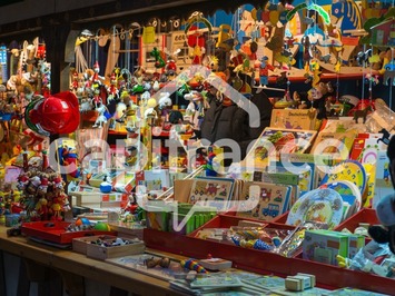 Vente - Cadeaux souvenirs - Décoration - Habillement - Rhône (69)