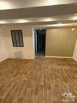 Location Local Commercial - Nantes (44000)-photo-2