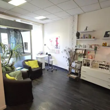 Vente de murs de boutique - Eure-et-Loir (28)-photo-2